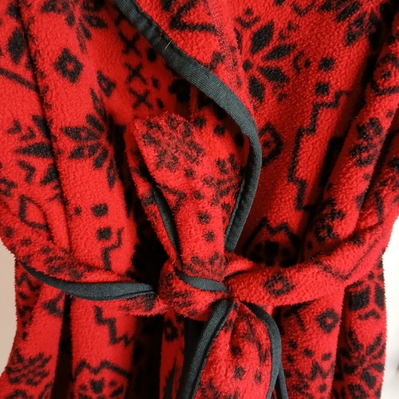 Vintage Eddie Bauer Woman's Red and Black Patterned Robe Size Large - Picture 4 of 9